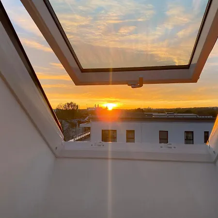 דירה Modern & Stylisch - Penthouse-feeling Nahe Flughafen Muenchen פרייזינג