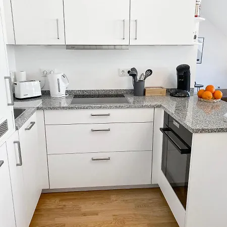 Modern & Stylisch - Penthouse-feeling Nahe Flughafen Muenchen Apartament *