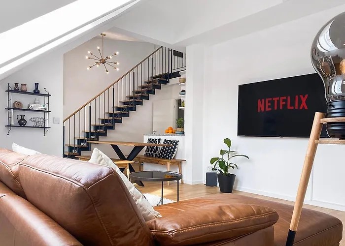 Modern & Stylisch - Penthouse-feeling Nahe Flughafen Muenchen * Φράιζινγκ